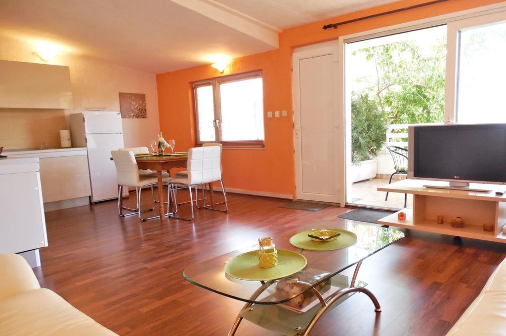 Orange Bamboo Suite Сплит Экстерьер фото