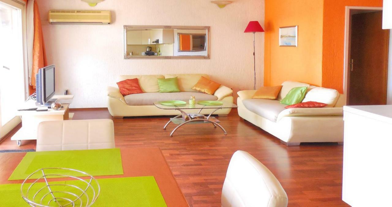 Orange Bamboo Suite Сплит Экстерьер фото